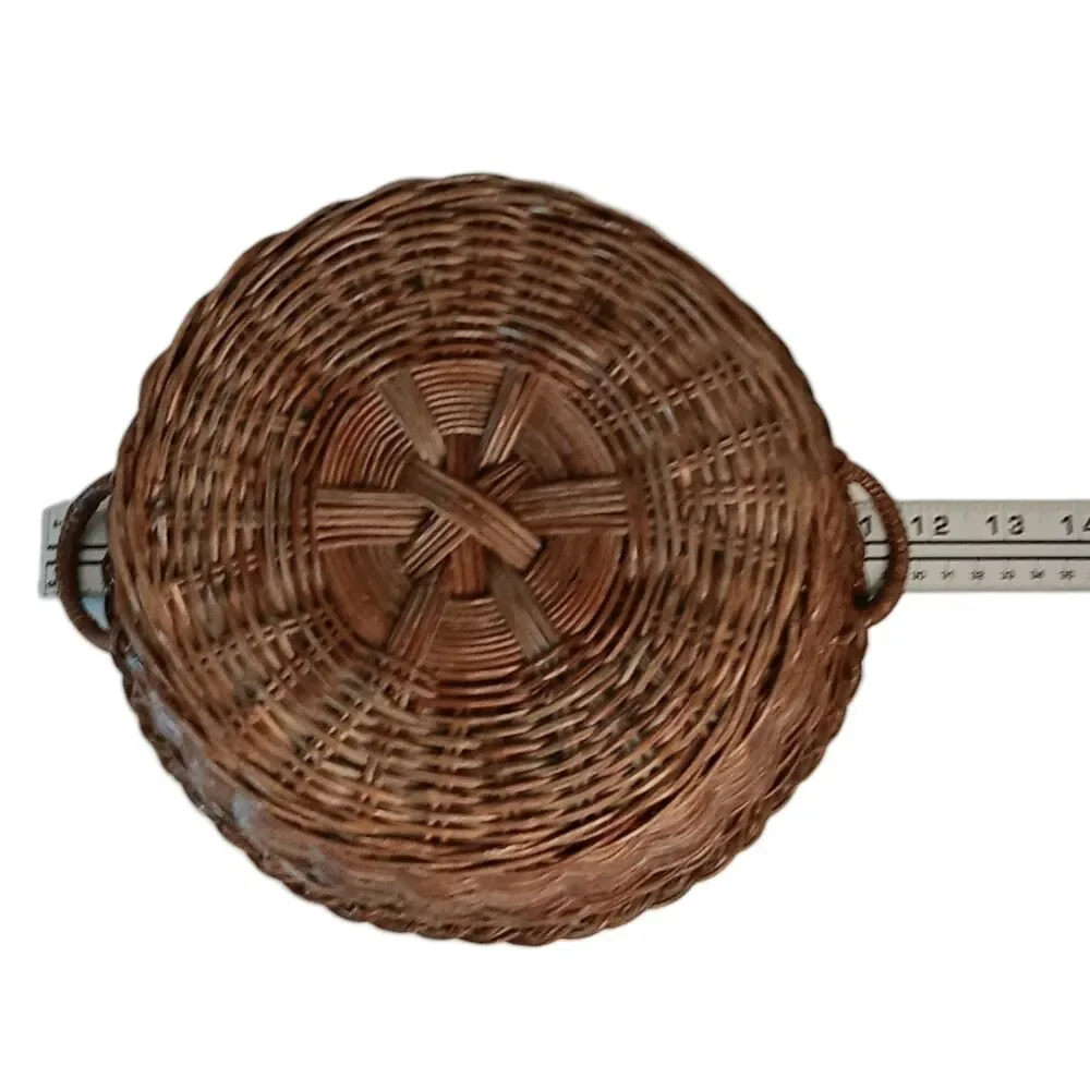 Vintage Wicker Rattan Basket With Lid Reddish Brown 12